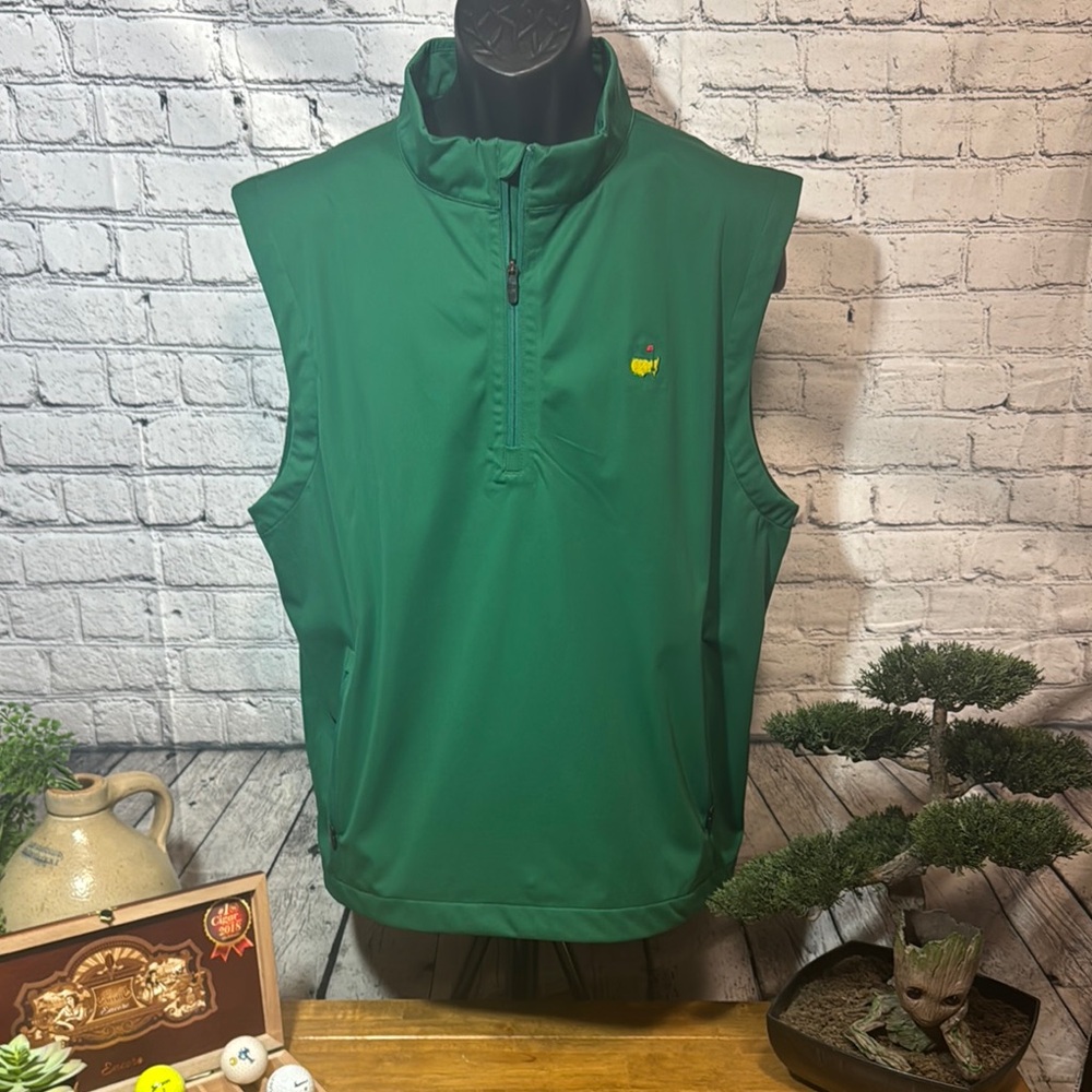 Masters Tech Masters green 1/4 zip vest